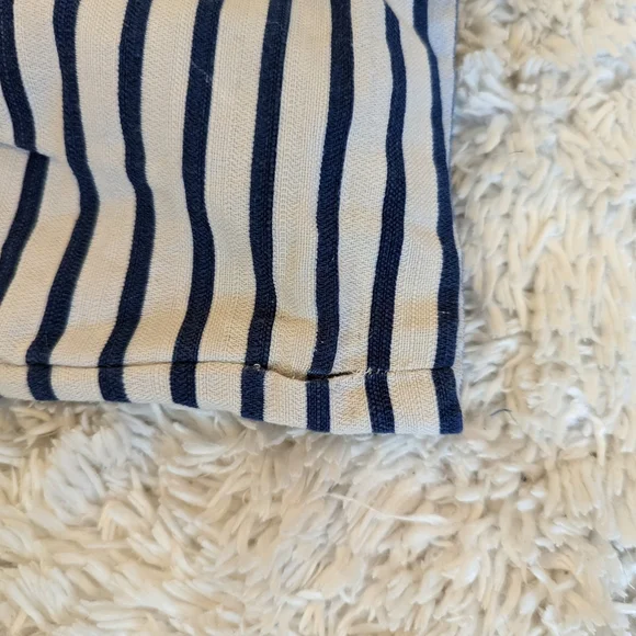 *3 for $25* J. Crew nautical side zip shorts - Picture 7 of 8